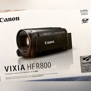 🎥 Canon VIXIA HF R800 Portable Video Camera Camcorder